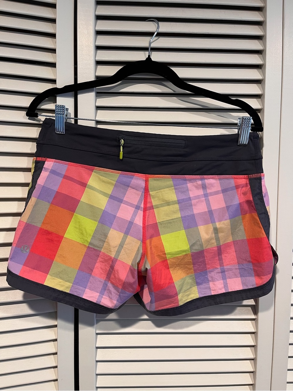 lululemon athletica Multi-Color Plaid Athletic Shorts with Black Waistband - Picture 2 of 6